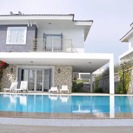 Olive Garden Ferienhaus Kusadası